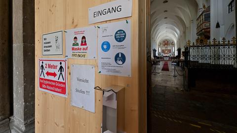 corona regeln kirche sujet