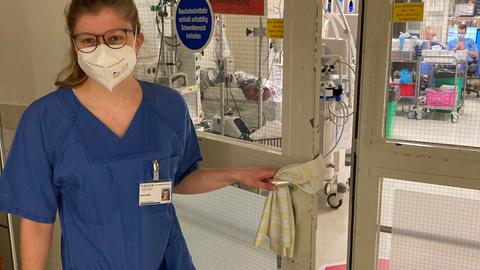 Anne Urban, Medizinstudentin und Aushilfe auf der Covid-Station der Uniklinik Gießen