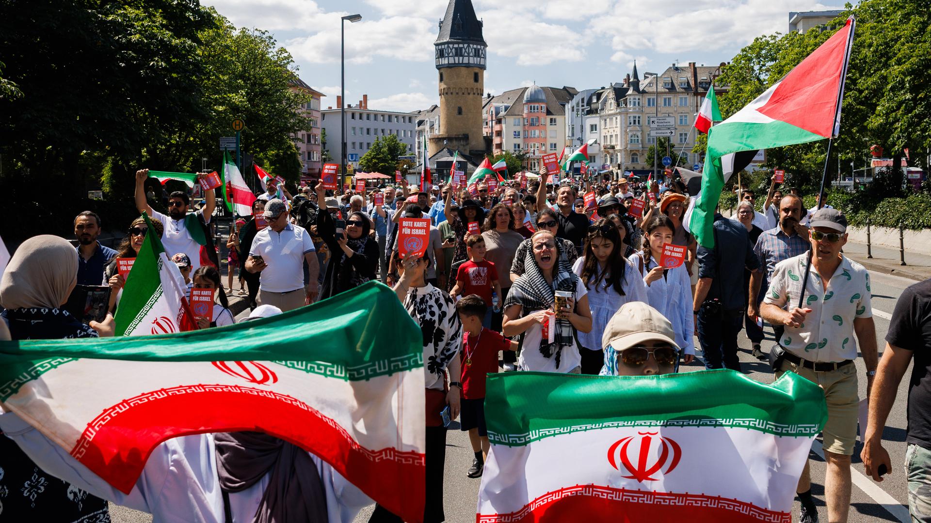 Frankfurt-500-Teilnehmer-bei-Demo-gegen-Israels-Politik