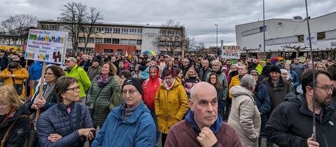 Demonstration gegen Rechtsextremismus in Weiterstadt.