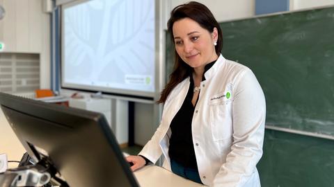 Professorin Linda Chalupova von der Hochschule Fulda 