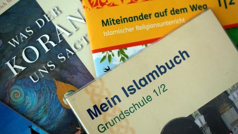 Schulbücher im islamischen Religionsunterricht 