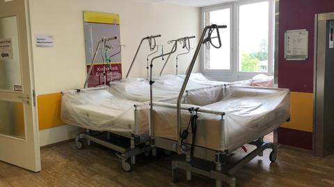 Patientenbetten in der Kreisklinik Groß-Gerau