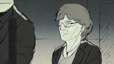 Zeichnung von Frau Braun-Lübcke im Gerichtssaal.