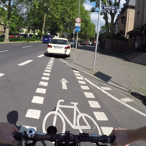 Verstellte Radwege sind auch 2016 keine Seltenheit in Frankfurt