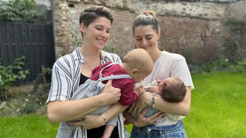 Tess und Jill aus Idstein