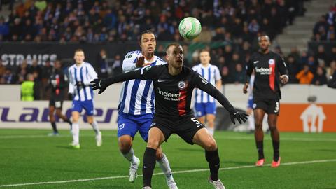 Kevin Kouassivi-Benissan (HJK Helsinki), Hrvoje Smolcic (Eintracht Frankfurt)