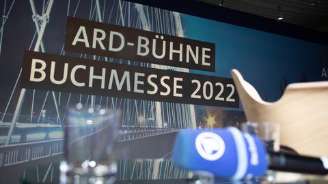 Bühne mit ARD-Branding