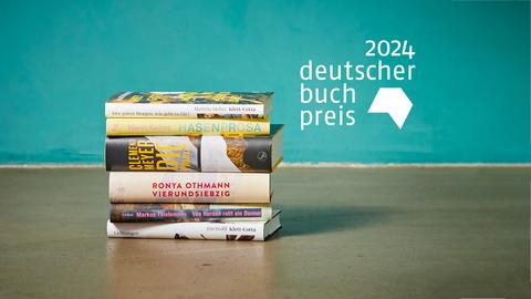 Die gestapelten Shortlist-Bücher 2024. 