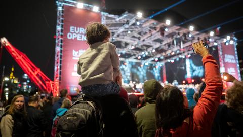 Alte, junge und ganz junge Menschen: Das Publikum war bunt gemischt.