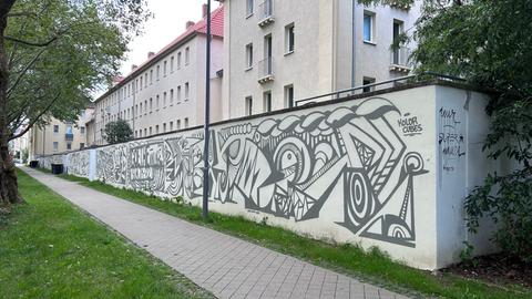 Kunst von den Kolor Cubes in der Goethestraße.