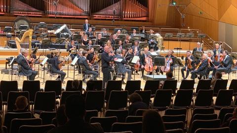 hr-Sinfonieorchester spielt Klassikkonzert für Obdachlose