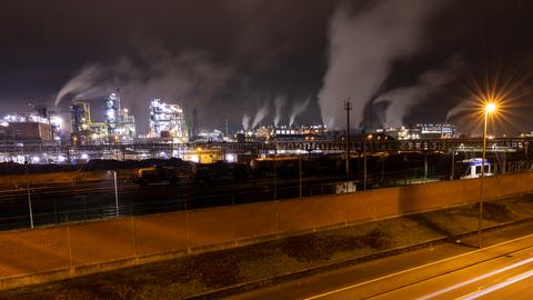 Industriepark Höchst bei Nacht