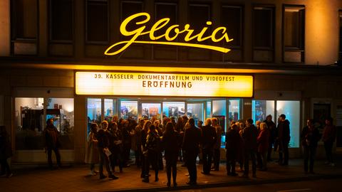 Eingang Gloria-Kino zur Eröffnung des Kassler Dokfests