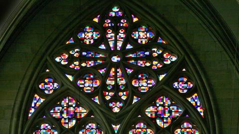 Das von Gerhard Richter gestaltete 113 Quadratmeter große Domfenster ist in Köln im Dom zu sehen (Archivfoto vom 25.08.2007).