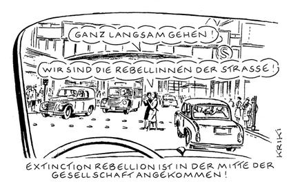 Gezeichneter Cartoon: Zwei Frauen im 50er-Jahre-Stil überqueren einen Zebrastreifen. Sprechblase: Ganz langsam gehen! Wir sind die Rebellinnen der Straße!