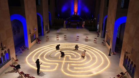 Kerzenlabyrinth