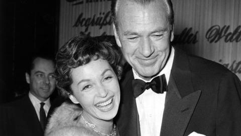 Lilli Palmer und Gary Cooper bei der Berlinale 1956