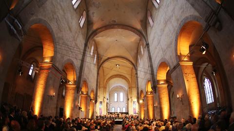 Das hr-Sinfonieorchester bei der Eröffnung des Rheingau Musik Festivals 2014.