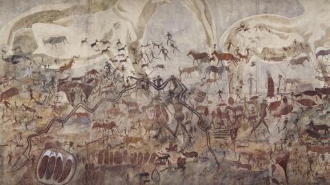 Das Bild zeigt eine abgemalte Höhlenmalerei aus Simbabwe. Sie zeigt eine Landschaft mit Elefanten und anderen Tieren sowie Menschen in mehreren Schichten, die sich überlagern. 