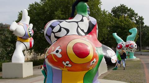 Niki de Saint Phalle, "Nanas" Figuren in Hannover