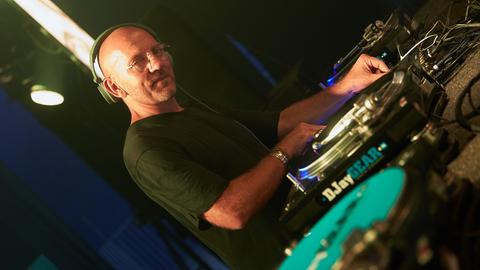 DJ Sven Väth legt auf