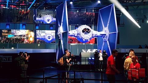 Tie Fighter auf der Gamescom in Köln