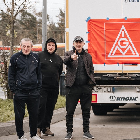 Streikende LKW-Fahrer auf der A5 Gräfenhausen