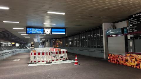 Bahnhof Kassel-Wilhelsmhöhe am Morgen des Bahnstreiks