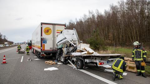 Unfallstelle auf A5 bei Homberg (Ohm) 