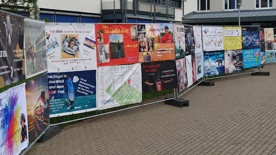 Ansporn für Prüfungen AbiPlakate an Hessens Schulen Bildergalerie