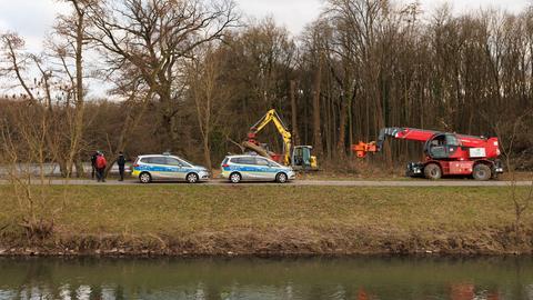 Die Unfallstelle am Niddaufer in Frankfurt-Nied.