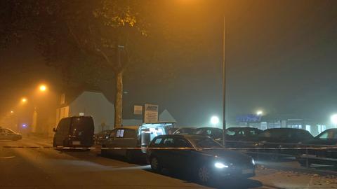 Nachts Nebel Autos Polizeiabsperrung