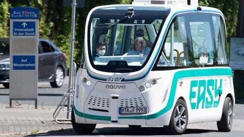 Autonom fahrender Bus in Bad Soden-Salmünster: Pilotprojekt des RMV