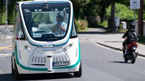 Autonom fahrender Bus in Bad Soden-Salmünster: Pilotprojekt des RMV