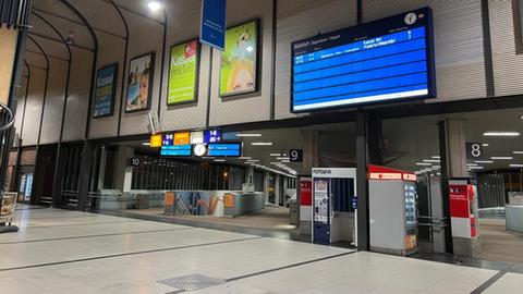 Gähnende Leere am Bahnhof Kassel-Wilhelmshöhe