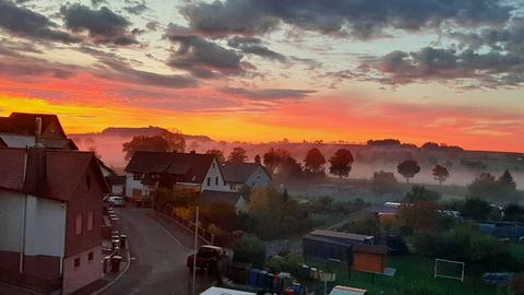 Sonnenaufgang mit Blick auf Amöneburg.