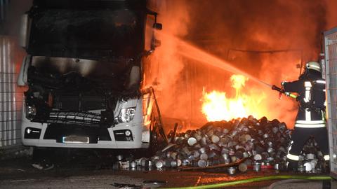 Brand im Lorscher Gewerbegebiet Im Daubhart