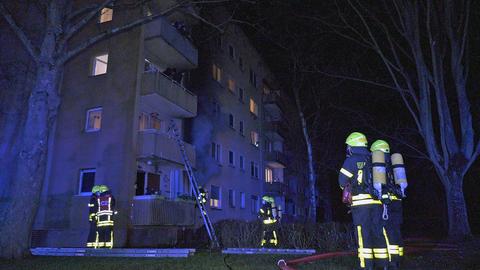 Feuerwehreinsatz bei Wohnungsbrand in Frankfurt-Sossenheim