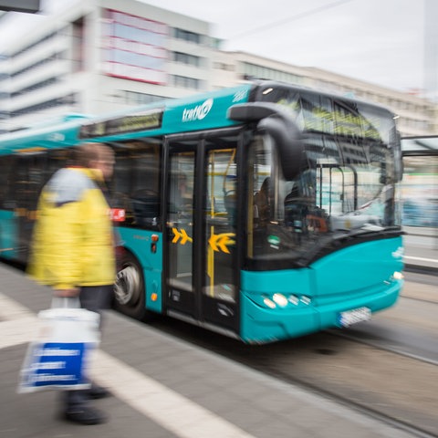 Öffentlicher Bus in Frankfurt