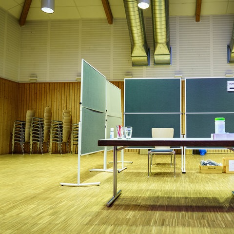 In der Wolfgang-Konrad-Halle im Büdinger Stadtteil Lorbach fand die DNA-Reihenuntersuchung statt. 