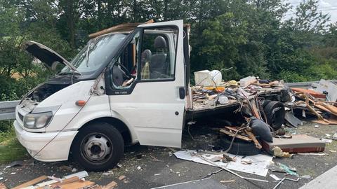 Zerstörtes Wohnmobil