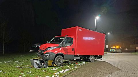 Lkw auf Geldautomat