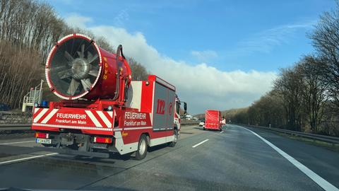 Feuerwehr-Einsatzfahrzeug mit Ventilator