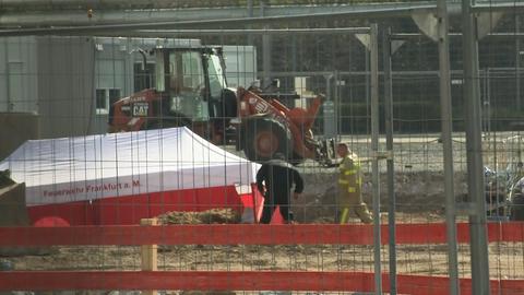Im Frankfurter Gallus haben Einsatzkräfte eine 50-Kilo-Weltkriegsbombe entschärft.