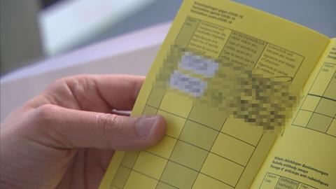 Selbstversuch: gefälschter Impfpass