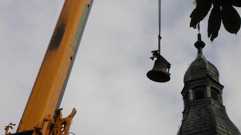Die gestohlene Kirchenglocke im Jahr 2008.