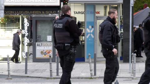 Polizisten an der Frankfurter Hauptwache