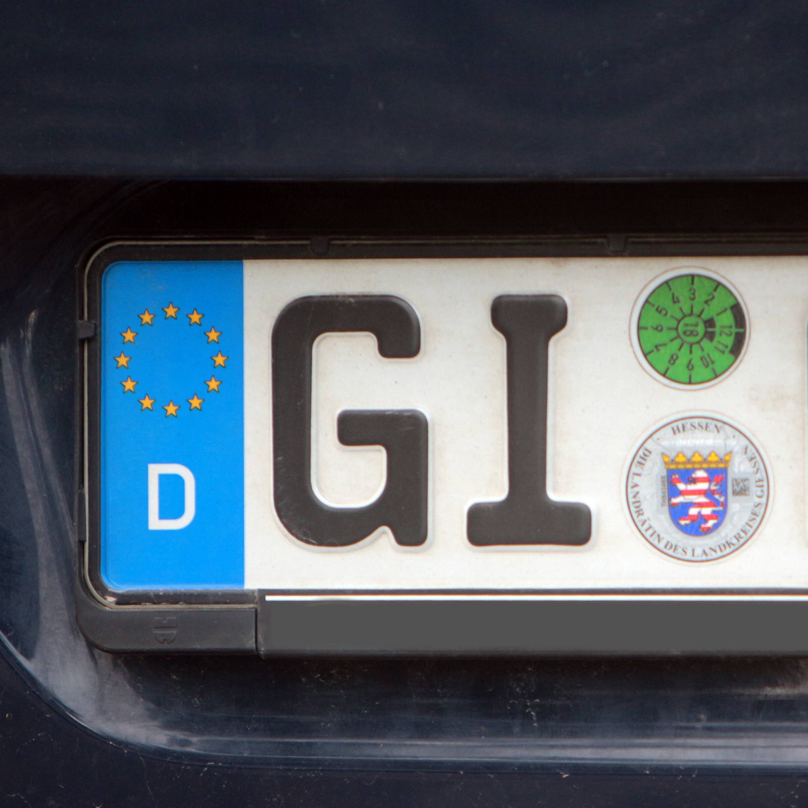 Rechtsextreme Codes: Diese Auto-Kennzeichen stehen jetzt in Gießen