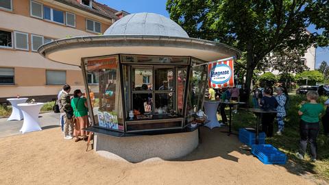 Alter Kiosk, neuer Glanz: Der "Kiosk 1975" in Darmstadt ist eröffnet. 
